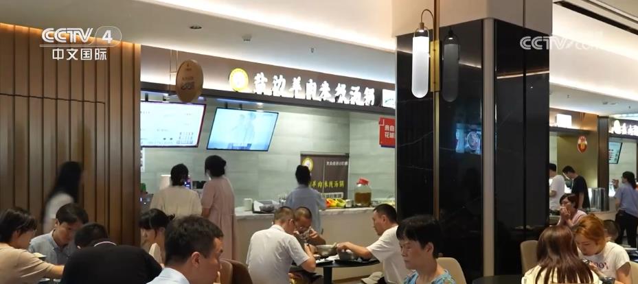 企業(yè)生產(chǎn)經(jīng)營狀況好轉(zhuǎn) 社會服務業(yè)和住宿餐飲指數(shù)連續(xù)兩個月上升(圖2)