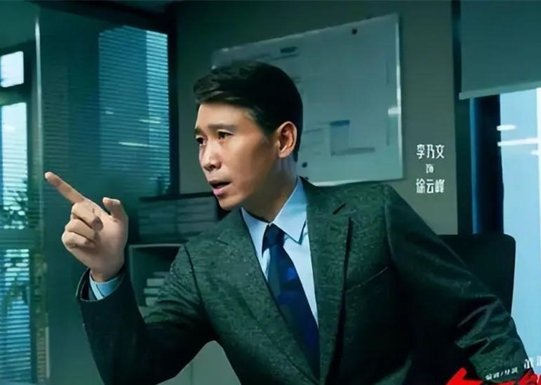 小人物的職場(chǎng)“壯”歌，戳中了喜劇創(chuàng)作的要害(圖8)