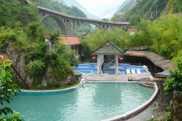 樂山泡溫泉哪里好 樂山泡溫泉哪里好