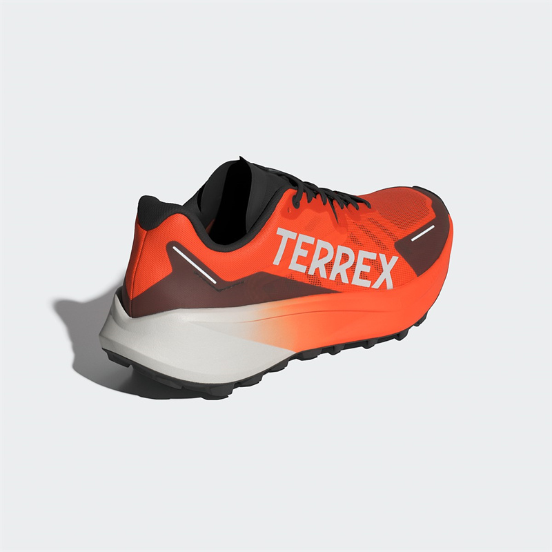 adidas TERREX發布新款越野競訓跑鞋 Agravic 3 大速恒星,競賽野訓,游刃有余(圖2) adidas TERREX發布新款越野競訓跑鞋 Agravic 3 大速恒星,競賽野訓,游刃有余