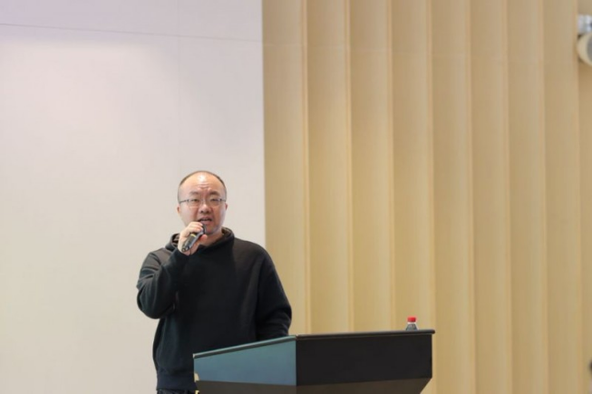 中國開發(fā)區(qū)協(xié)會召開會議 專家向各地領導宣講突發(fā)輿情應對策略